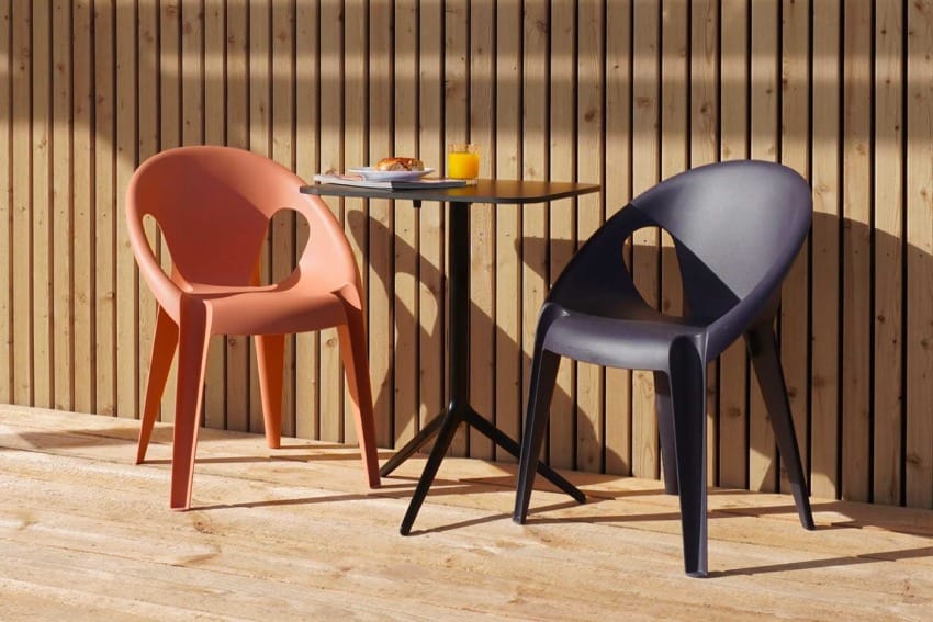 Ghế nhựa cafe ngoài trời kết hợp với bàn