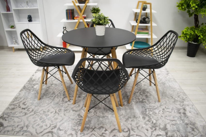 Ghế tựa lưng nhựa kết hợp với bàn