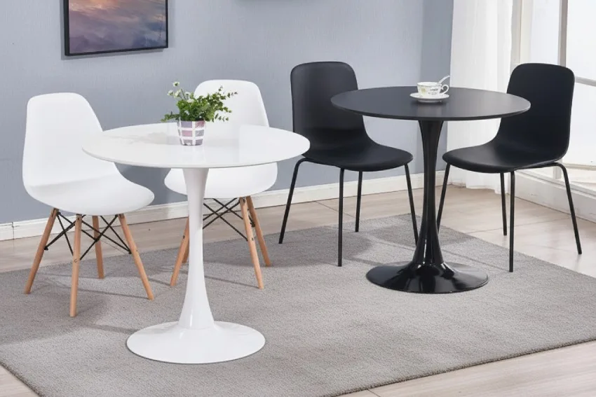 Bàn nhựa cà phê kết hợp với ghế eames