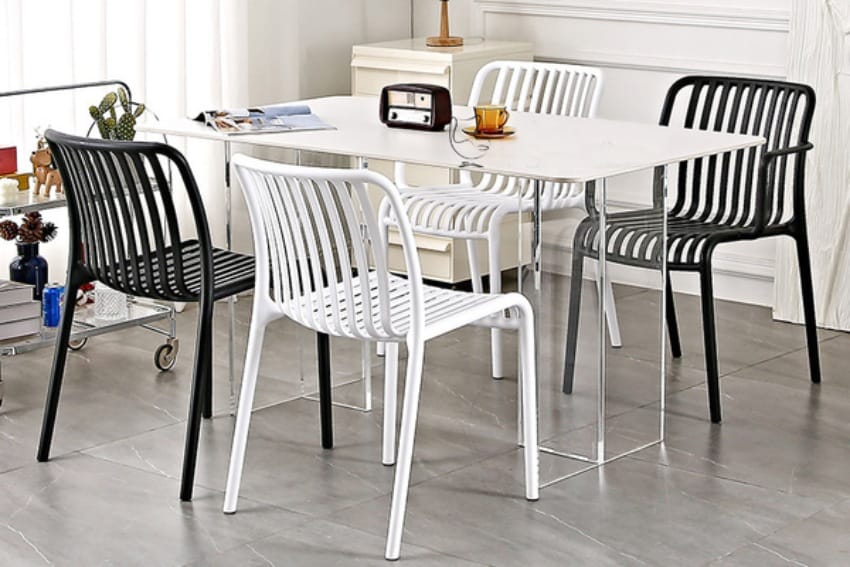 Các yếu tố ảnh hưởng đến giá của ghế nhựa