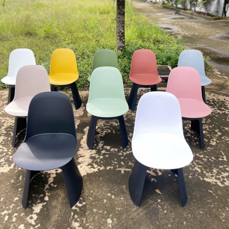 Các màu ghế nhựa có lưng tựa