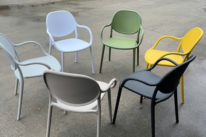 Các màu sắc khác của mẫu ghế nhựa trắng