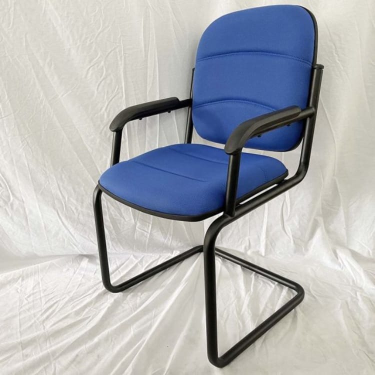 Ghế công thái học chân quỳ MR1066-03