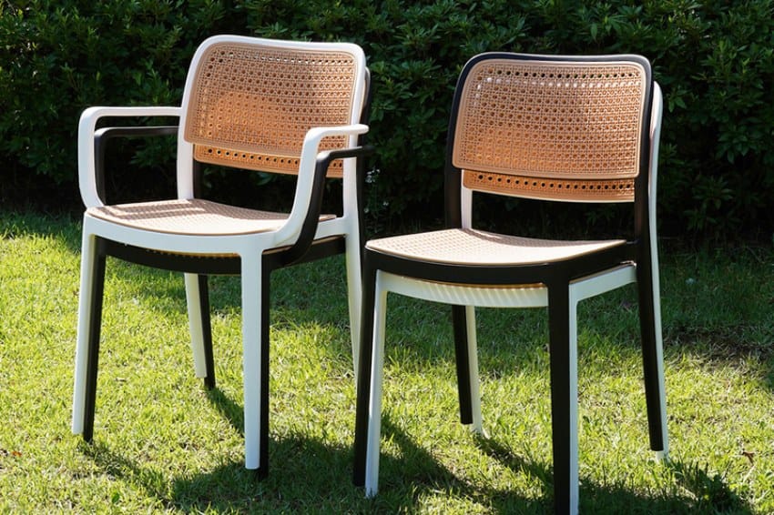 Ghế mây nhựa ngoài trời có tay vịn và không có tay vịn