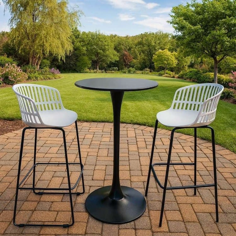 Ghế ngồi quán bar kết hợp với bàn cao