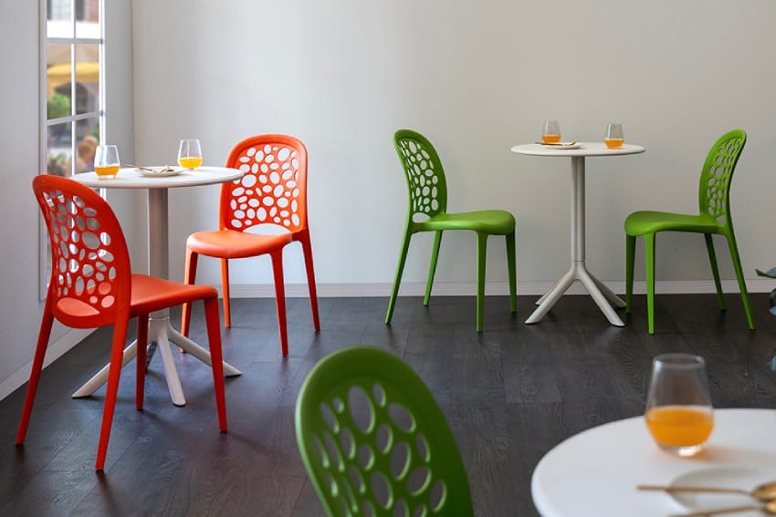 Ghế nhựa đúc MDS-3010 kết hợp với bàn