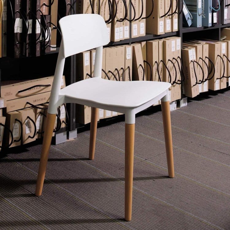 Ghế nhựa đúc café ghế nhựa chân gỗ giá rẻ - Ảnh 2