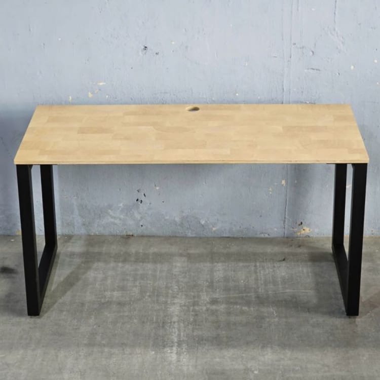 Bàn làm việc chân chữ U (1)